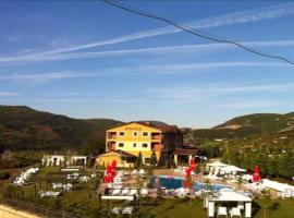Villa Zeneli，位于Arës的酒店
