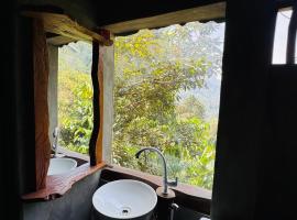 The Cave，位于Yatiyantota的酒店