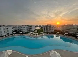 Departamento de Playa (con piscina propia) en km 107 Asia, Lima