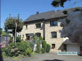 Eifelferienwohnungen "Familie Saxler"