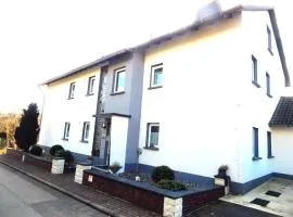 Ferienwohnungen Ferienhaus Nähe Winterberg Upland