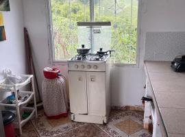 Andean Mot Mot Coffee - Puerto Asís Farm，位于Aranzazu的别墅