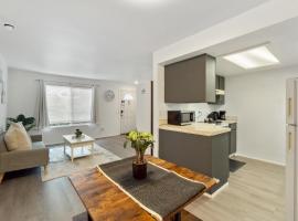 Central Bellevue Retreat，位于贝尔维尤的酒店