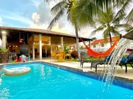 Espetacular casa a 50m da praia