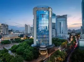 合肥淮河路步行街市府广场亚朵酒店
