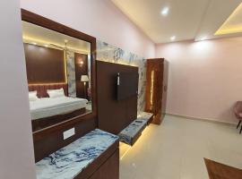 VKN Hotels and Resorts，位于Prayagraj的酒店