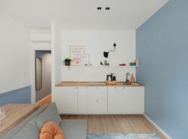 Bilo e Mono a 2 passi dall'Ospedale, Centro e Stazione - CasaP17，位于瓦雷泽的酒店