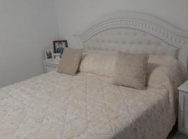 Otilia Home，位于Coronini的酒店