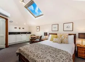 Sandstone Suites - In the heart of Port Fairy
