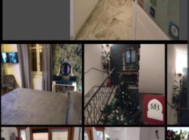 B&B Mini Hotel Incity-close train station and port-，位于萨莱诺的酒店