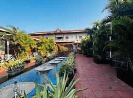 Pixiestays Hotel bhp6 luxurious stay