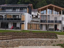 Rabenstein Suiten，位于茨维泽尔的酒店