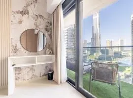 Luxury 4BR with Hermes Touch & Burj Khalifa View