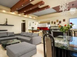 Stavroulas Amazing House