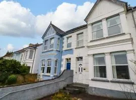 14 Beech Road