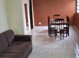 Casa mobiliada para até 14 pessoas