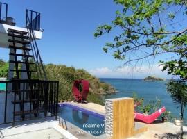 Masamirey Hilltop Cottage with Mini Pool and Beach Access newly built March 2025，位于Sual的酒店