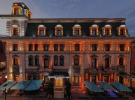 Hotel London 1889 & Casino，位于巴统的酒店