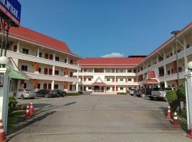 โรงแรม เอสซี พาเลซ เชียงราย - SC Palace Chiangrai Hotel，位于Ban Pa Sang (1)的酒店