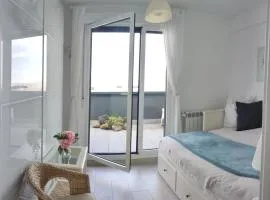 Pequeña habitación con vistas dentro de nuestra vivienda