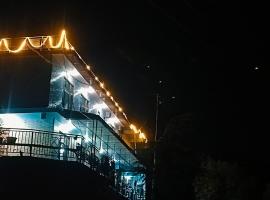 Nature Sanctuary Stay，位于Jutogh的酒店