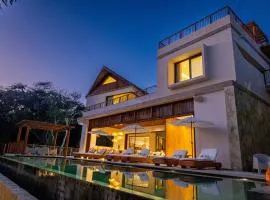 Casa Coral, Luxury Beachfront