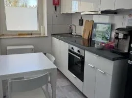 Freshly renovated City Apartments Essen KITCHEN WIFI near Düsseldorf Airport