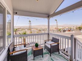 Bullhead City Vacation Rental with Resort Pool!，位于布尔海德市的酒店