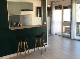 Agréable Studio，位于欧里亚克的酒店