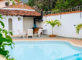 Magiko Suites，位于Roldanillo的酒店