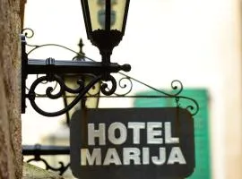 玛里加酒店