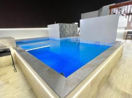 Hotel Gboss，位于蓬塔赫尔莫萨的酒店