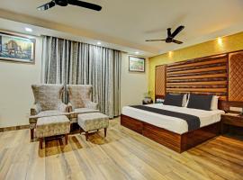 Super Townhouse Eastern View Formerly Vihaan Residency，位于齐拉克普尔的酒店