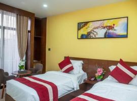 Boutique Banquet and Resort，位于巴拉特布尔的酒店