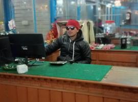 kalingchwok hotel tik top，位于Dolakhā的酒店