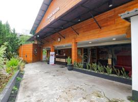 Bwalk Hotel Malang，位于Sengkaling的酒店