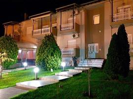 Hotel-Apartments La Strada，位于Tycherón的酒店