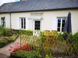 La maisonnette - 5 min Gare - Parking Facile - Netflix