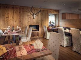 Hotel Alte Mühle 4 Stelle，位于坎波图雷斯的酒店