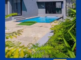 EKOSTAY - Neptune Villa，位于伊加特普里的酒店