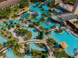 Blue Tree Thermas de Lins Resort，位于林斯的带按摩浴缸的酒店
