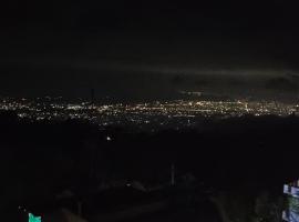 Tn27callingkrishholiday，位于埃尔加德的酒店