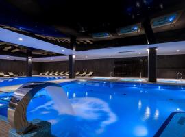 Green Mountain 5* Hotel，位于卡尔帕奇的酒店