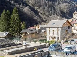 Apartment in center Isola
