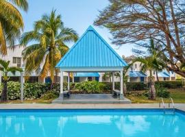 Bungalow 3 BedRooms, Garden, beach
