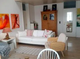 3-Zi Atelierdachwohnung mit Bergblick Seenähe und 2 Loggia