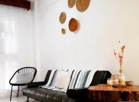 Casa entera con quincho Village