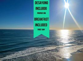 Villa Playa y Centro Exclusive Accommodation，位于贝尼多姆的酒店