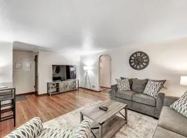 Gorgeous 3 bedroom home, minutes from Lambeau!