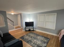Kennett Square Near Longwood Gardens & Downtown，位于肯尼特斯奎尔的酒店